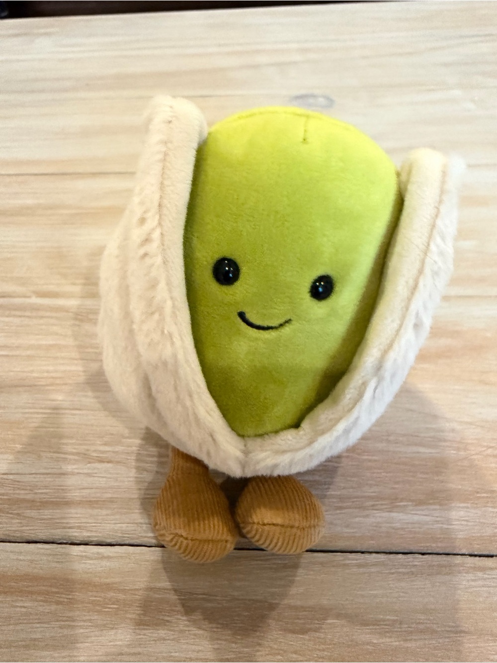 NWT Horatio Pistachio Jellycat Plush Avocado Toy with Cream Wrap
